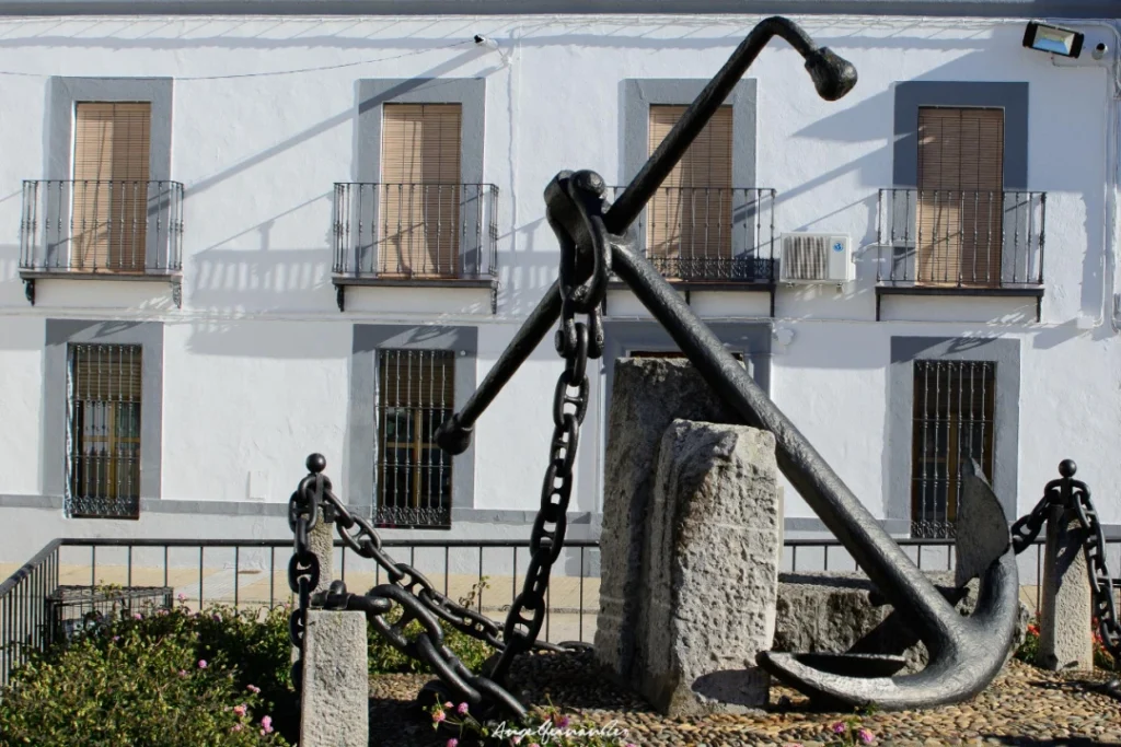 Monumentos a la Marina Española